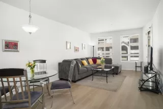 Photo #1: 250037573 Listing 