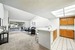 Photo #6: 250037577 Listing