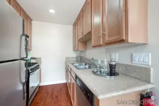 Photo #4: 250037585 Listing