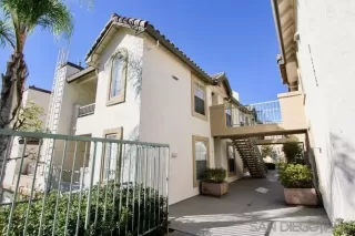 Photo #1: 250037597 Listing 