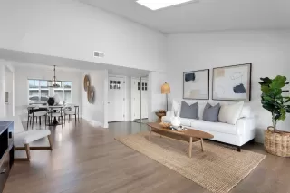 Photo #4: 250037644 Listing