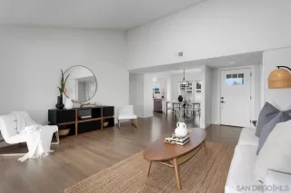 Photo #5: 250037644 Listing