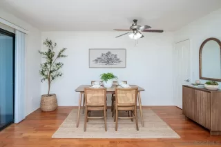 Photo #4: 250037664 Listing