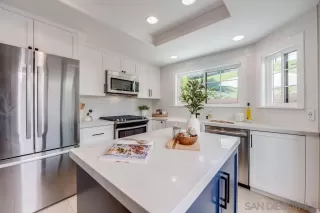 Photo #5: 250037777 Listing