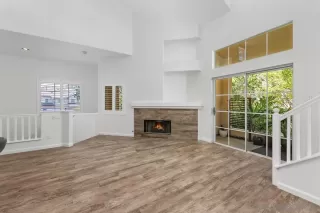 Photo #2: 250037785 Listing 