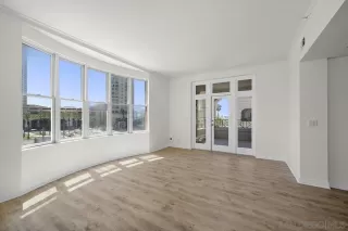 Photo #3: 250037832 Listing