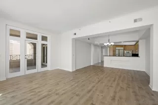 Photo #6: 250037832 Listing