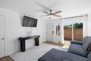 Photo #5: 250037897 Listing 