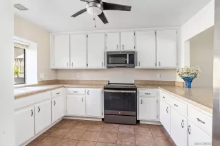 Photo #6: 250037907 Listing 