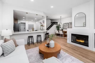 Photo #2: 250037928 Listing