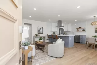 Photo #3: 250037935 Listing