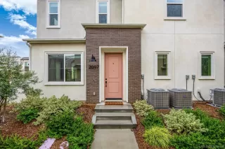 Photo #1: 250037978 Listing 