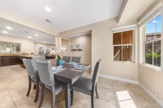 Photo #6: 250038012 Listing