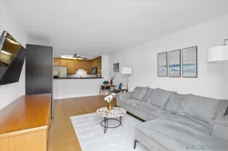 Photo #4: 250038030 Listing 