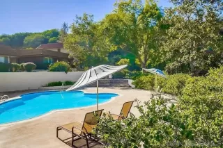 Photo #3: 250038049 Listing