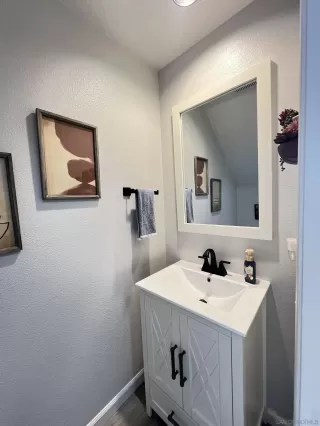 Photo #4: 250038078 Listing