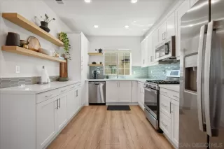 Photo #2: 250038081 Listing