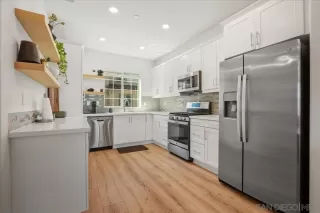 Photo #4: 250038081 Listing