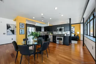 Photo #5: 250038099 Listing