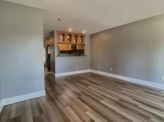 Photo #2: 250038103 Listing