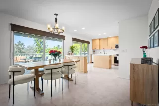 Photo #1: 250038119 Listing