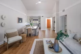 Photo #5: 250038138 Listing 