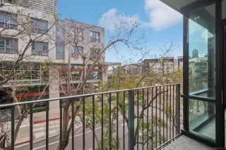 Photo #6: 250038165 Listing