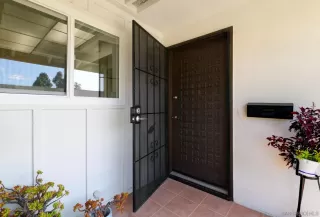 Photo #3: 250038178 Listing