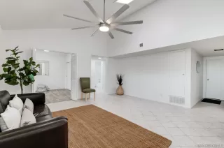 Photo #6: 250038178 Listing