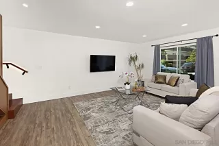 Photo #3: 250038179 Listing