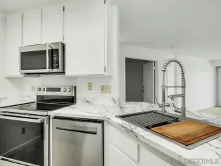 Photo #3: 250038187 Listing
