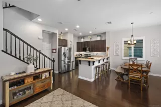 Photo #5: 250038200 Listing 