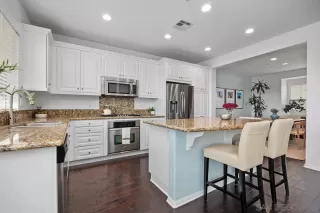 Photo #3: 250038203 Listing 