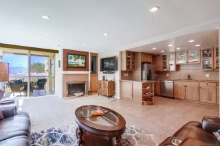 Photo #1: 250038338 Listing