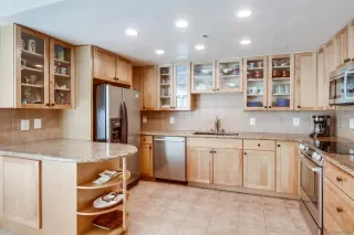 Photo #6: 250038338 Listing