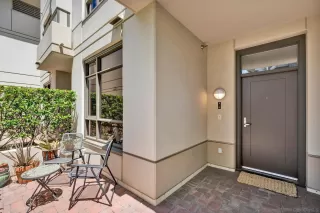 Photo #2: 250038343 Listing