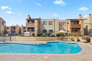 Photo #1: 250038360 Listing