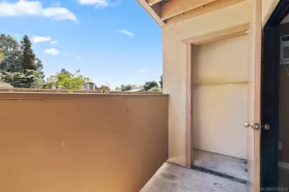 Photo #4: 250038360 Listing