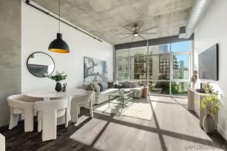 Photo #4: 250038366 Listing