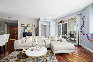 Photo #2: 250038367 Listing