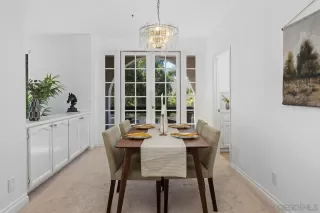 Photo #1: 250038406 Listing