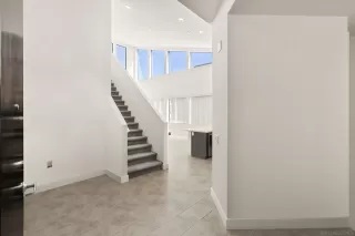 Photo #1: 250038414 Listing