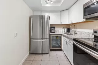 Photo #1: 250038417 Listing