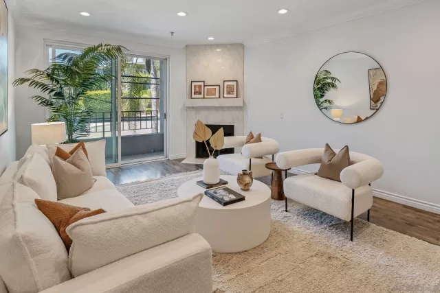 MLS: 250038424 Condo For Sale