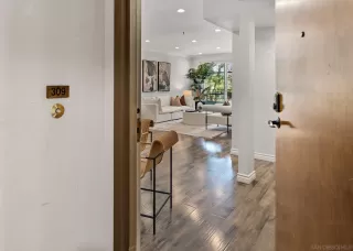 Photo #1: 250038424 Listing