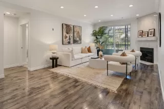 Photo #3: 250038424 Listing