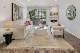 Photo #4: 250038424 Listing