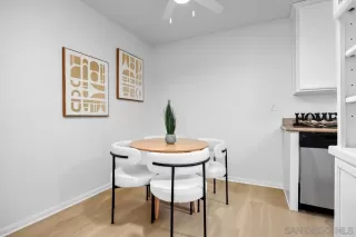 Photo #5: 250038436 Listing