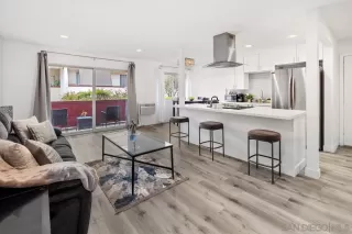 Photo #5: 250038446 Listing