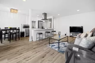 Photo #6: 250038446 Listing